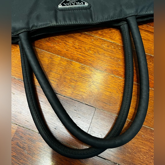 Prada Black Large Tote Shoulder Bag 14x11 - Picture 4 of 12